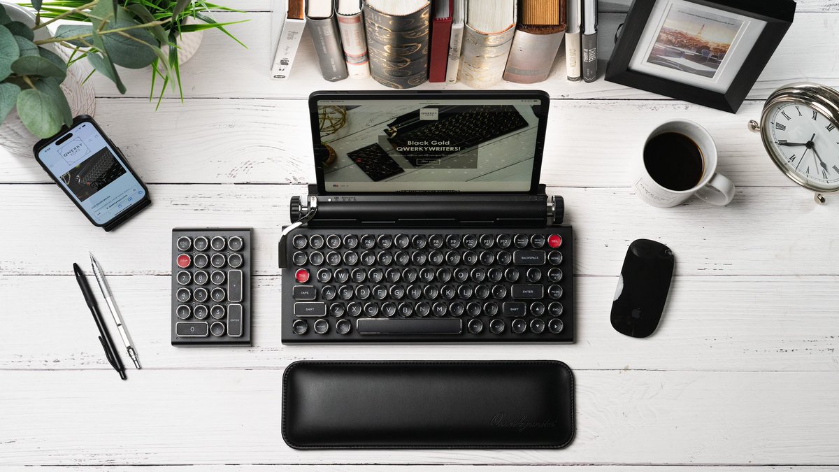 Love what you do. Do what you love. #QWERKYWRITER

#desktopsetup #qwerkytoys #typewriterinspiredkeyboard #typewriterinspired #typewriter #typewriterkeyboard #keyboard #computerkeyboard #writinginspiration #workspace #workspacegoals #workspacedesign #vintage #vintageaesthetic