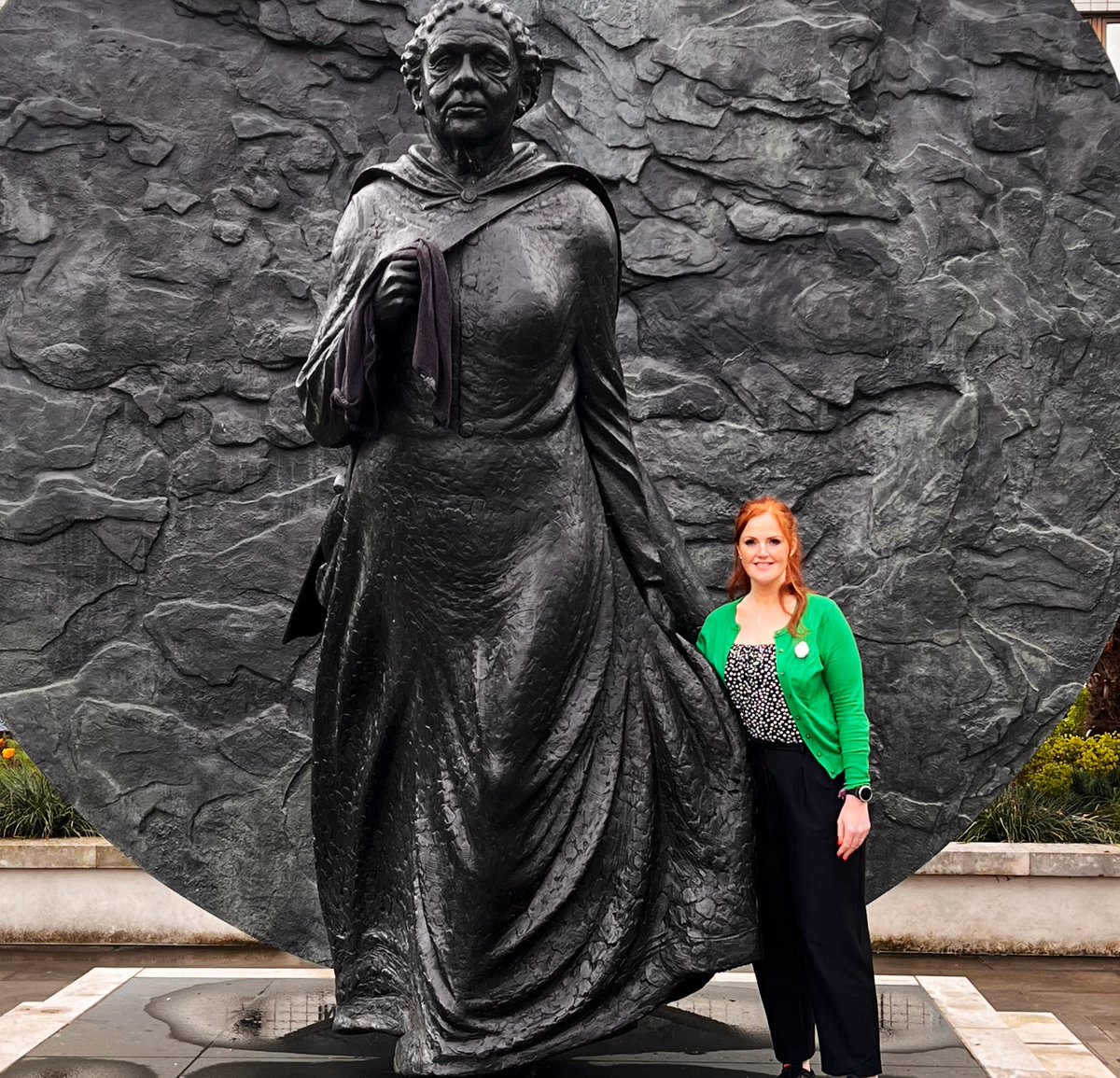 A lovely annual leave day continuing the celebrations of all things nursing - a visit to the fantastic @florencemuseum and the beautiful Mary Seacole statue in St Thomas' Hospital gardens ♥️ #fnf #florencenightingale #fnffoundation #maryseacole #nhs #nurse