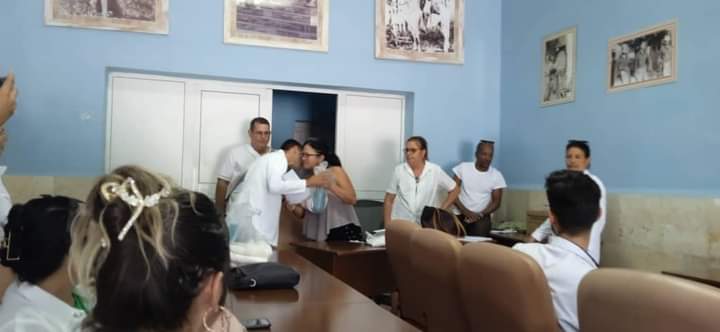 En el día de hoy se celebró el Forum de Base de Ciencia y Técnica del Hospital Municipal de Yaguajay. Continúa la innovación y el desarrollo científicos en nuestra provincia.
#SanctiSpíritusEnMarcha
#Cuba
@AlexisLorente74