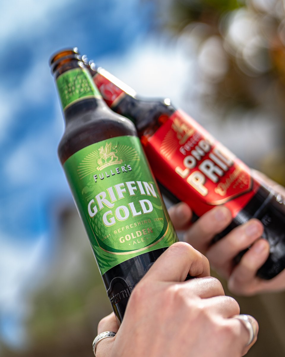 Fuller's London Pride, meet Fuller's Griffin Gold. 🤝 The latest drop from @FullersBrewery is now available for pre-order! With crisp bitterness, complemented by a burst of citrus and a pine hit - this brew is perfect for those summer days ahead. ☀️ fullersbrewery.co.uk/products/griff…