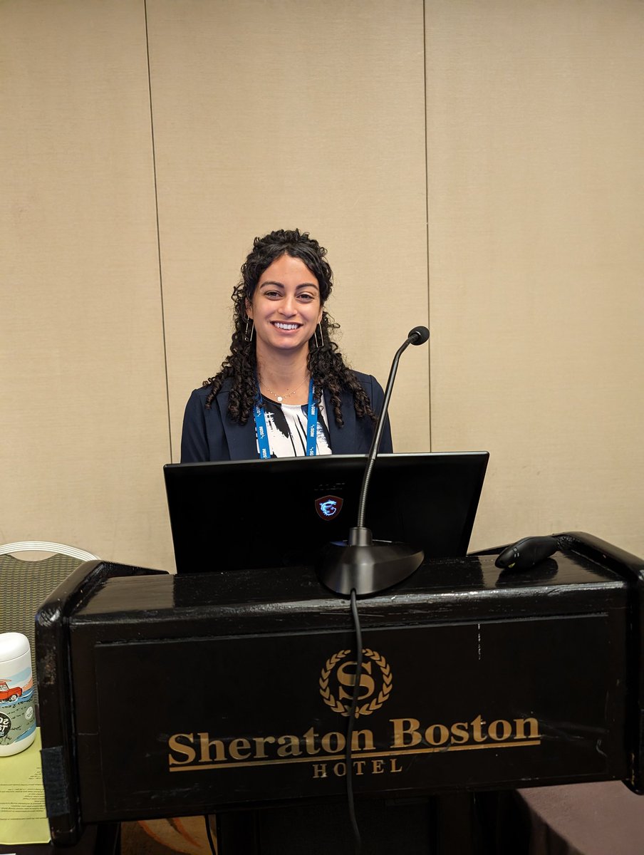 Jacqueline Ferguson is about to present in Back Bay B #SGIM24