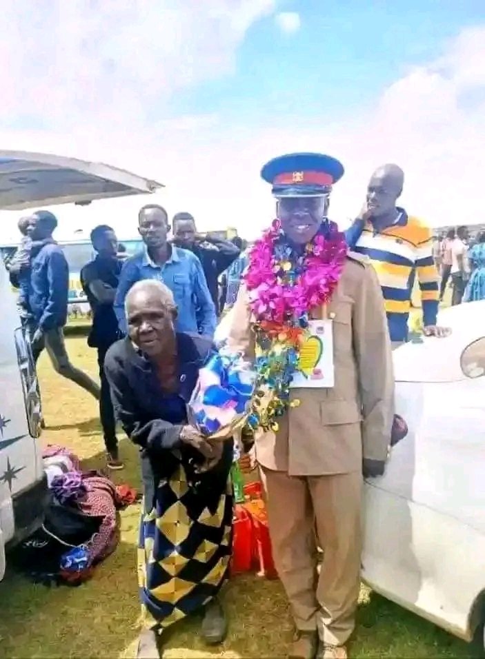 Meet the 80-year-old granny who hails from Kipyosit Bomet East who followed her grandson during KDF recruitment 8 months ago.
She was more than excited during yesterday's KDF pass out.