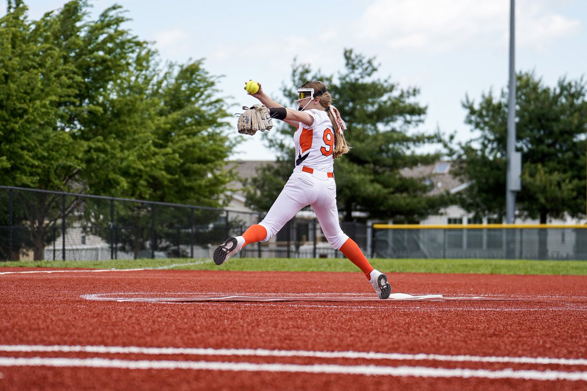 Beverly Bandits Futures 14u Moran/Ault tweet media