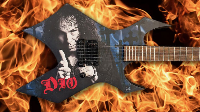 LITA FORD To Play / Auction Custom DIO Guitar At 'Rock For Ronnie' Concert Event This Sunday dlvr.it/T6zYSF