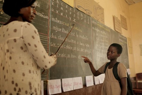 Ouverture d'un concours interne de recrutement d'élèves professeurs republiquetogolaise.com/education/1605…