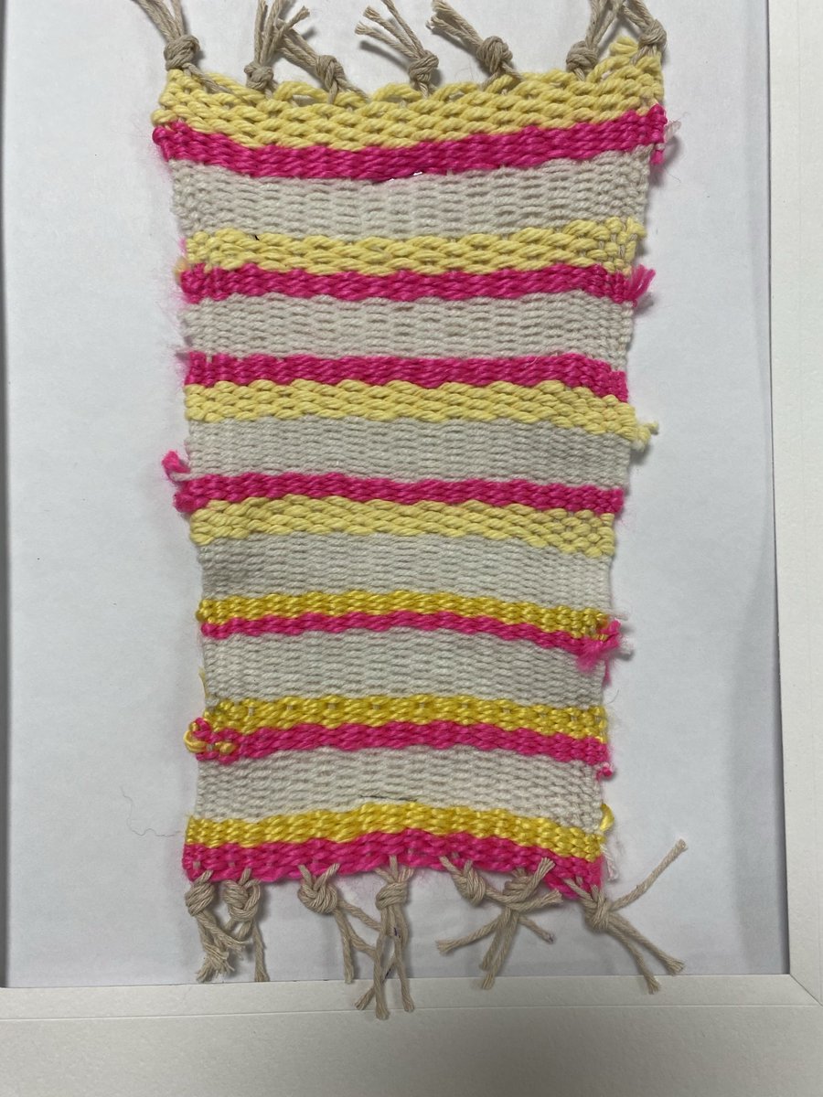 GLECART's tweet image. So proud of my middle school artists textile pieces! ⁦@GLECART⁩ ⁦@GLECPVA⁩