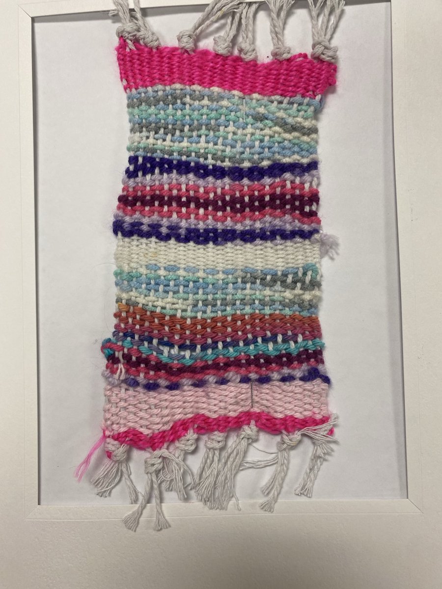 GLECART's tweet image. So proud of my middle school artists textile pieces! ⁦@GLECART⁩ ⁦@GLECPVA⁩