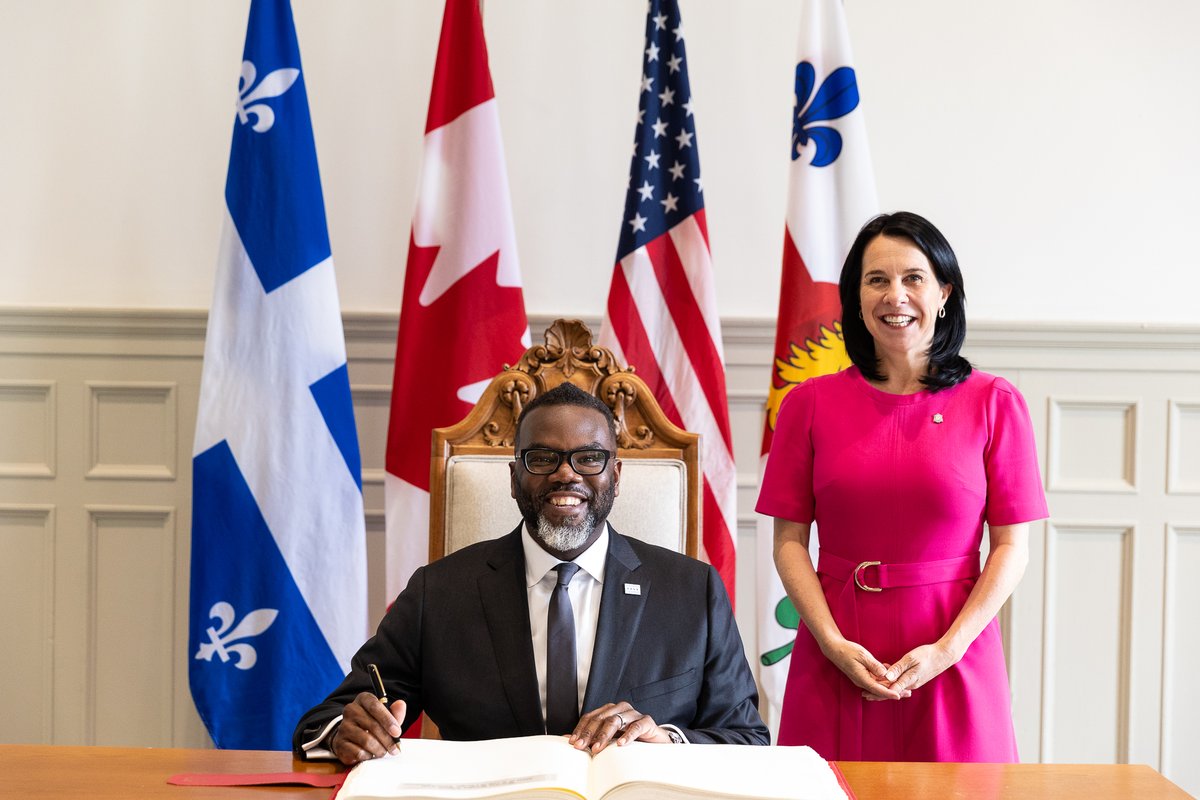 Val_Plante's tweet photo. Une excellente rencontre porteuse de collaboration d’avenir avec le maire de Chicago, @ChicagosMayor. Nos deux villes partagent des défis, mais aussi de nombreuses occasions de développement vert et inclusif. #polmtl https://t.co/kdN77KI0sy