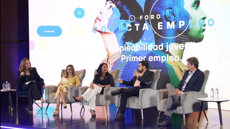 La Fundación Telefónica Movistar organizó el Foro Conecta Empleo de América Latina: Empleabilidad Juvenil – Primer Empleo. + detalles en tinyurl.com/yn5sbdw9 #AprendeLaTécnica #EsteEsUnPuebloMaduro