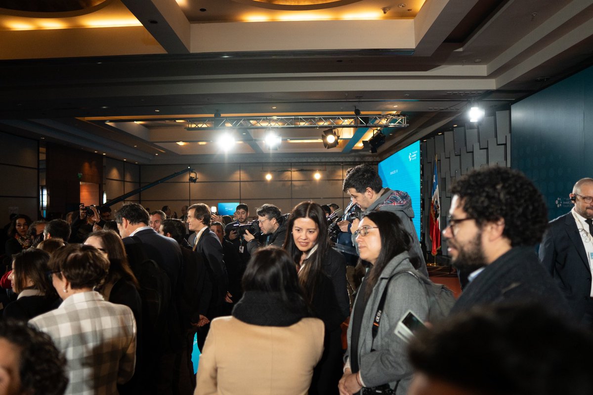 #InvestChileForum just started! We are excited to learn more about other companies investing in Chile and what the future holds for the economic landscape. 

<a href="/InvestChile/">InvestChile</a>