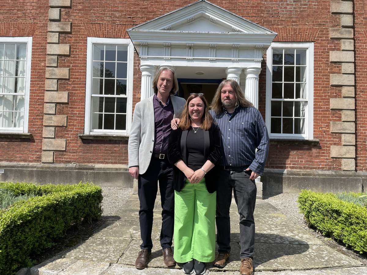 Congratulations to @jencummins5 who successfully defended her doctoral thesis today at her viva with @mbrowndcu and Dr Bernie Grummell @MaynoothUni Congrats also to Jen’s supervisors, Prof Paul Downes and Dr Jones Irwin @DCUHumanDev @DCU_IoE 
And now back to the hustings!
