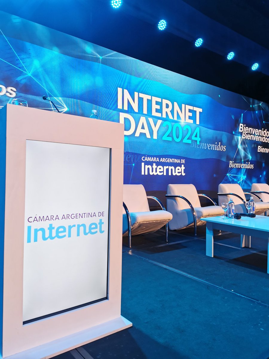 acatalano's tweet image. Estamos en el #internetday de @CabaseAr Ampliaremos