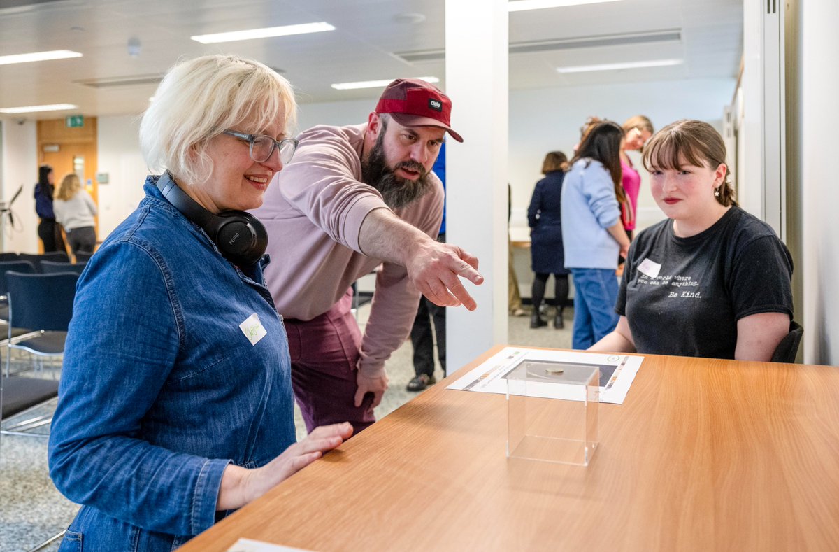 🗞️New blog: A New Model for Exploring the use of Collections in Participatory Research

By Nel Colman, Citizen Science Engagement Officer at Edinburgh University AND facilitator of our Participatory Research events! 

Read here🔗 bit.ly/4bCV4JG