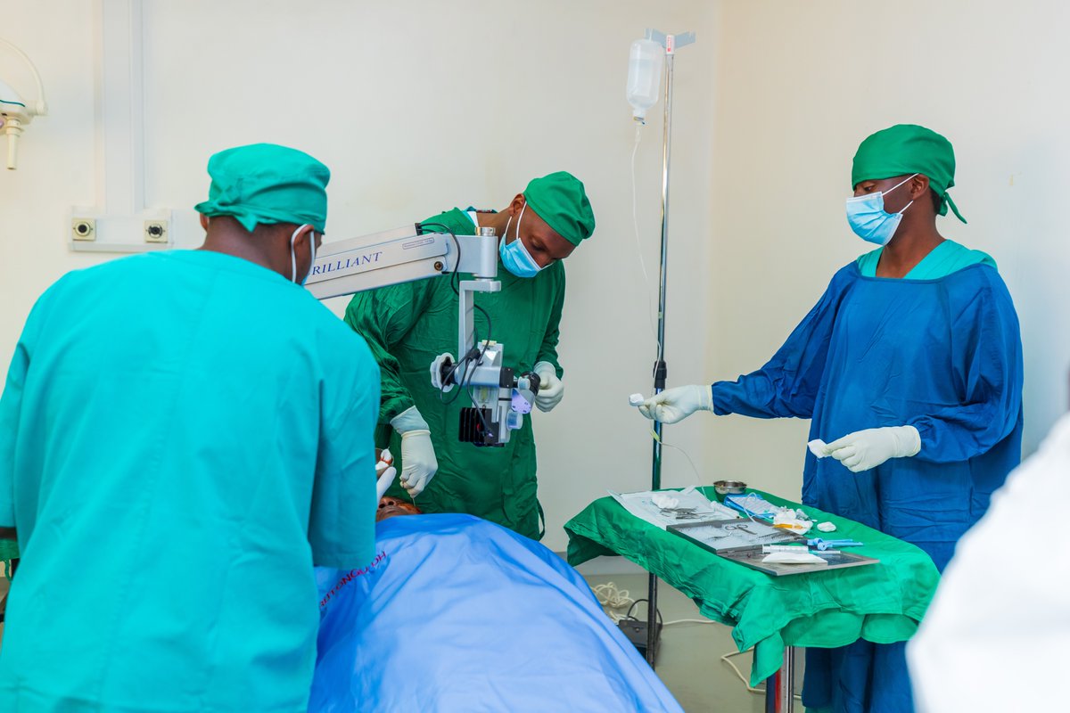 Today at Rutongo District Hospital, as part of the Defence and Security Citizen Outreach Programme 2024, RDF Medics together with the Ministry of Health have launched a nationwide treatment of about 5,000 identified individuals afflicted with cataracts.bit.ly/3yjr4UF