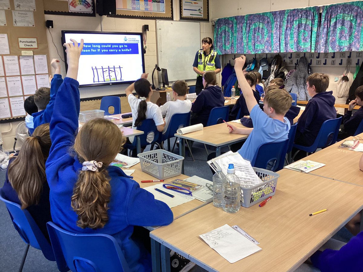 Year 6 are having a PSHE lesson from PCSO Georgi, we are learning about knife crime and how we can stay safe and follow the rule of law. #gorsewoodpshe #gorsewoodbesafe