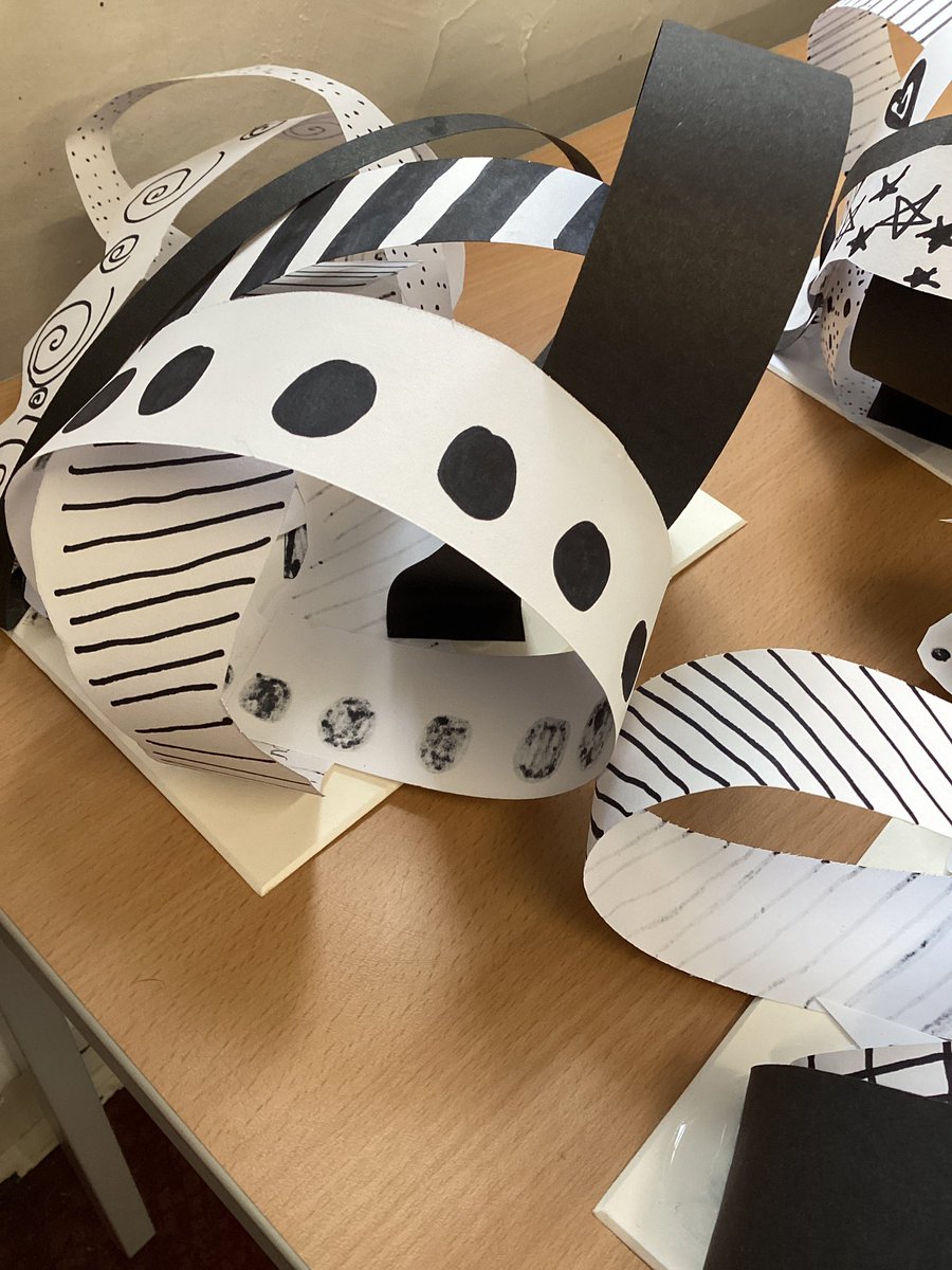 StMargs Art tweet media