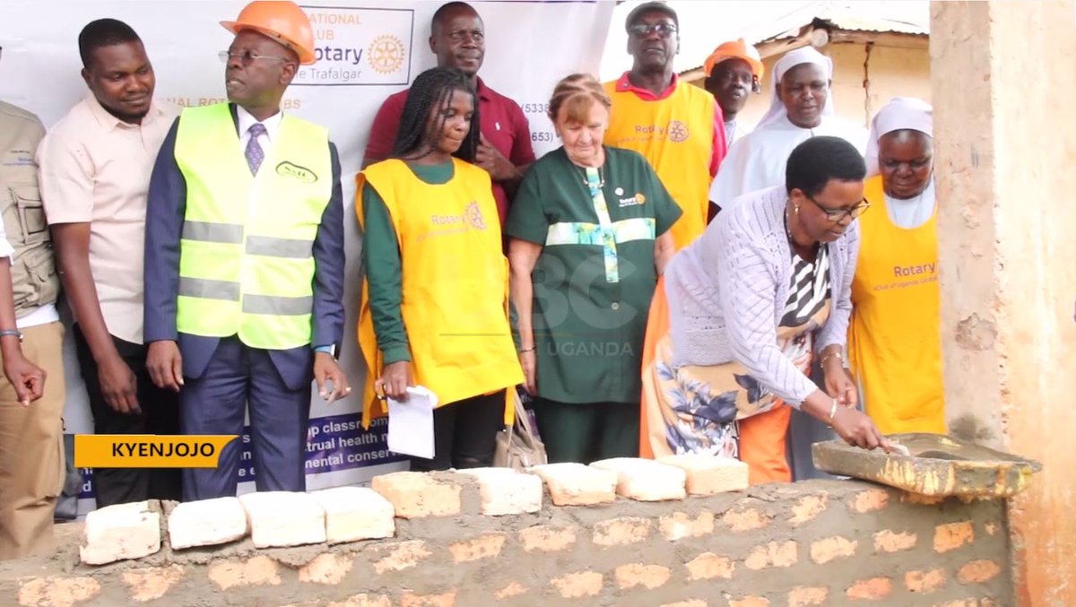 The Rotary E club of Uganda Global is in Kyenjojo district impacting communities through the construction of classroom blocks.
Link: youtu.be/QO2Bn7js2EY
#UBCNews | #UBCUpdates