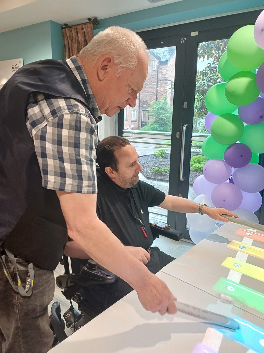 Day 4 of #DementiaActionWeek and Belong Newcastle-under-Lyme has been getting to grips with @OMinteractive1 - a great tool for supporting people living with dementia. Tomorrow, the team is available for tours of the village & @maximsheritage #NewcastleUnderLyme #Dementia