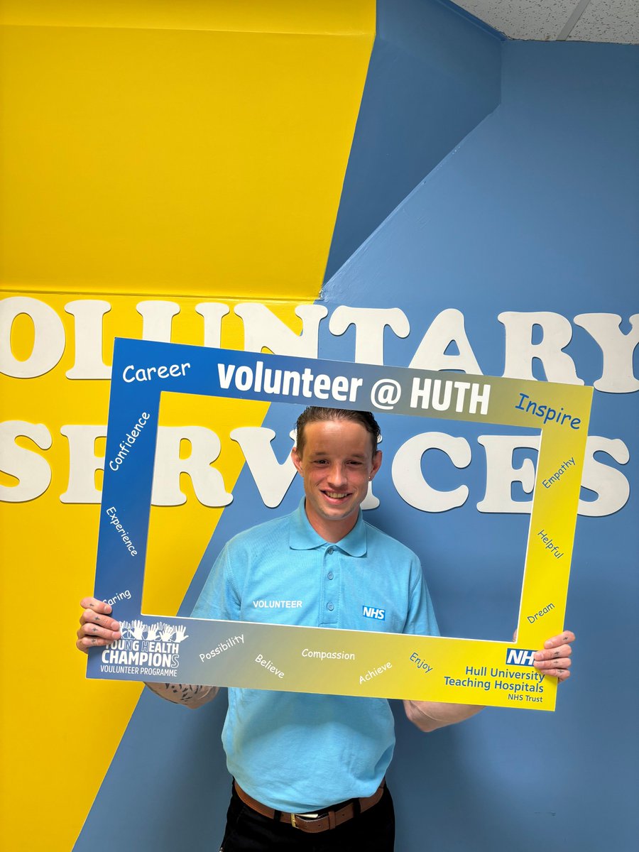 Adam has joined the Trust as a volunteer on Ward 29 in Oncology at Castle Hill. We hope you enjoy your time with us ! @HullHospitals @NHSHHP @uk_navsm @NHSEngland @KarenHa16388067💛💙