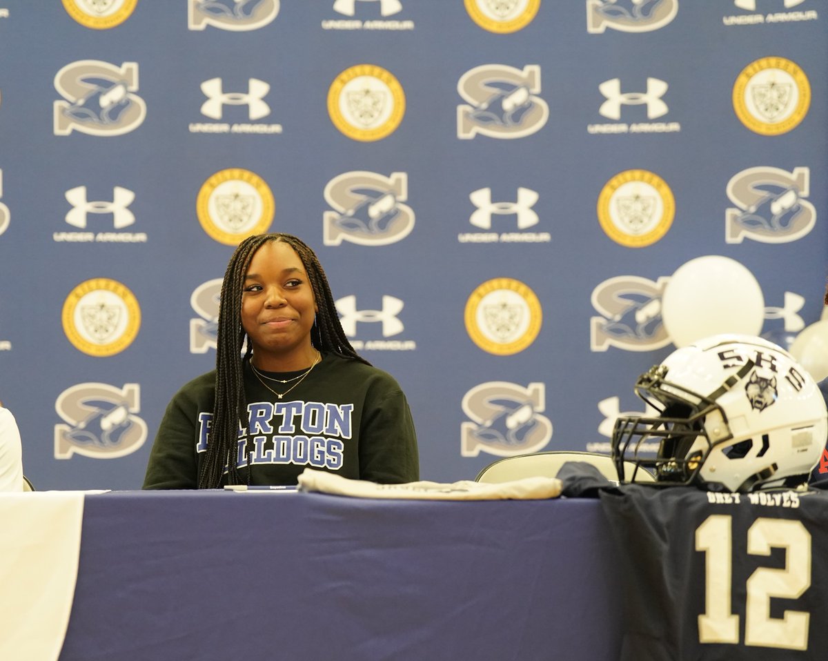 Family and friends streamed into the Shoemaker Gym on Wednesday for the Grey Wolves' latest signing day that featured 11 student-athletes. #WeAreKISD Story and photos➡️tinyurl.com/bdkpxmeh