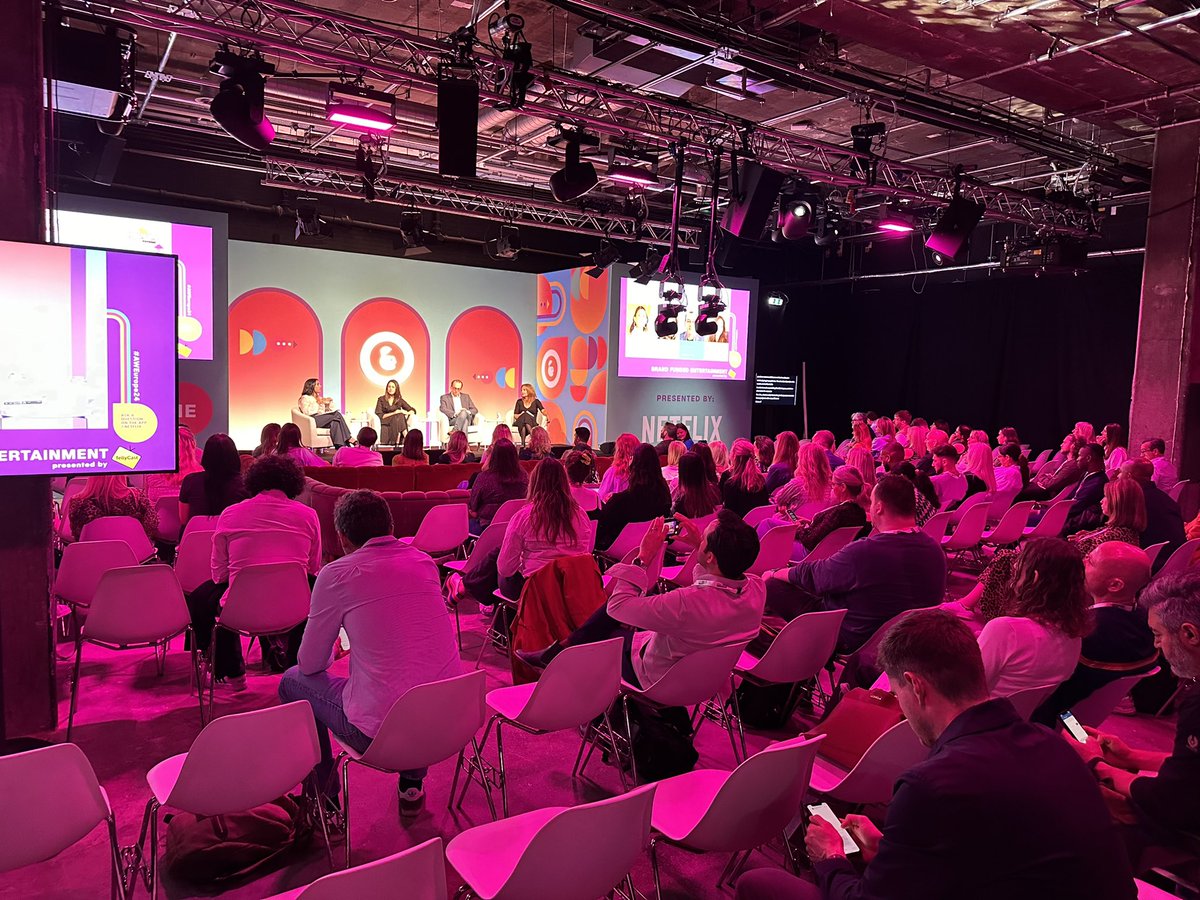 Standing room only for our Creators panel! #Aweurope #TellyCast @advertisingweek