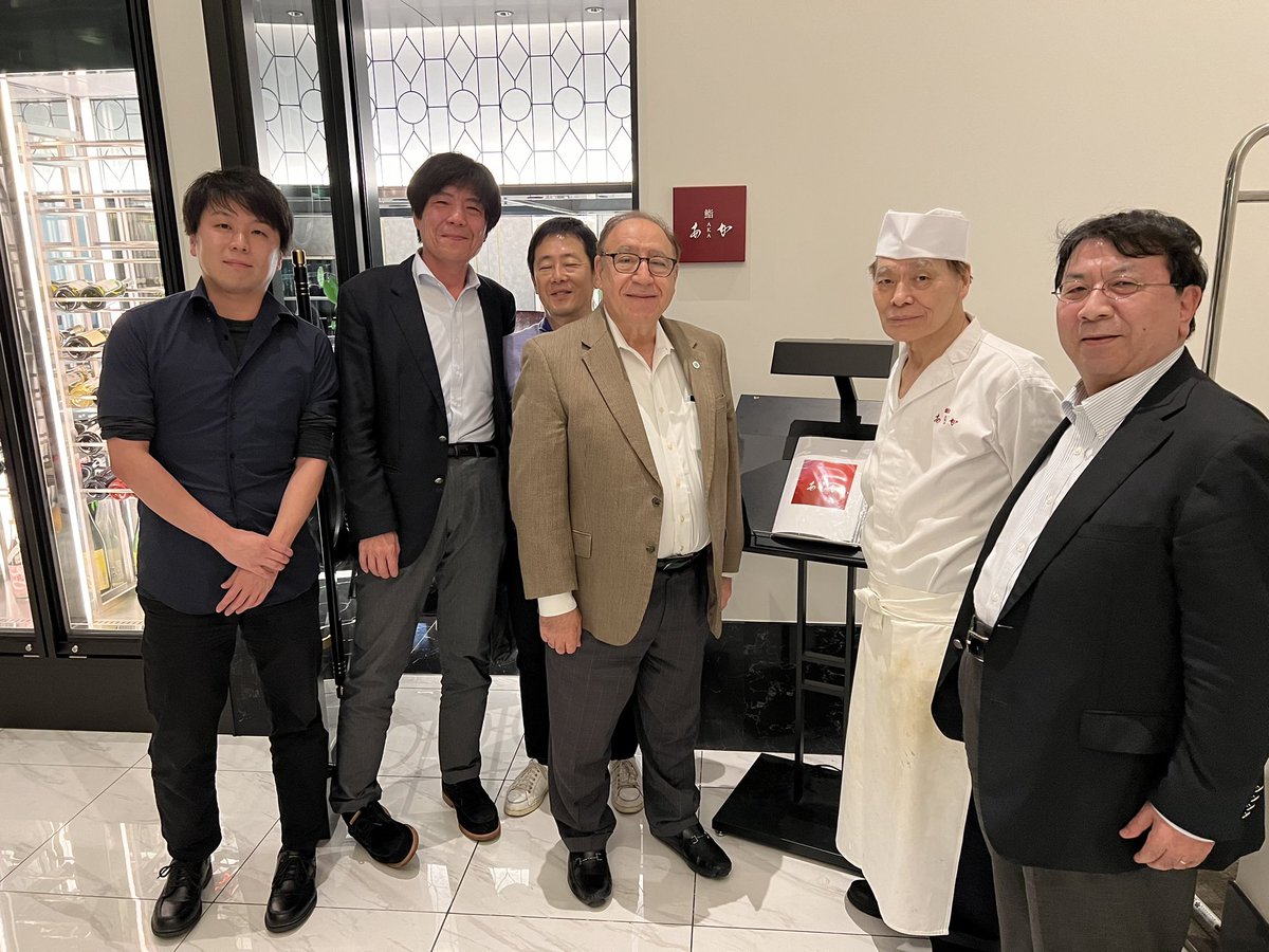 makay58's tweet photo. First day of highly productive and exciting collaboration meeting in #tokyo with our exceptional collaborators. Prof Jun Ohta, VPR, @NAIST_MS_EN , Prof Ohsawa  and Dr Sunaga 

@UHBiomedEng @IEEEFutureDir #ieee @NAIST_MS_EN  @IEEEembs https://t.co/eCGF186Mjd