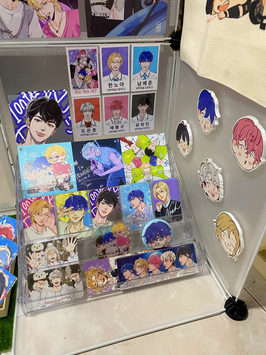 Some of the merch 👀✨ #datewithsilverhomy