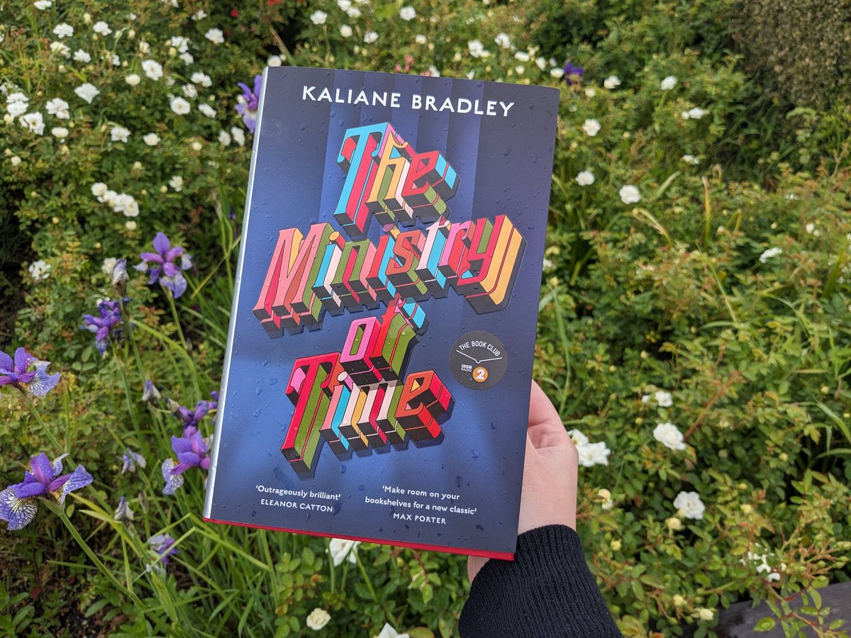 Happy publication day to the people's princess, @ka_bradley! The smartest, weirdest, funnest anti-colonial, polar exploration, time travel romp that you will read all year is out ✨now✨ Long live THE MINISTRY OF TIME 🎉