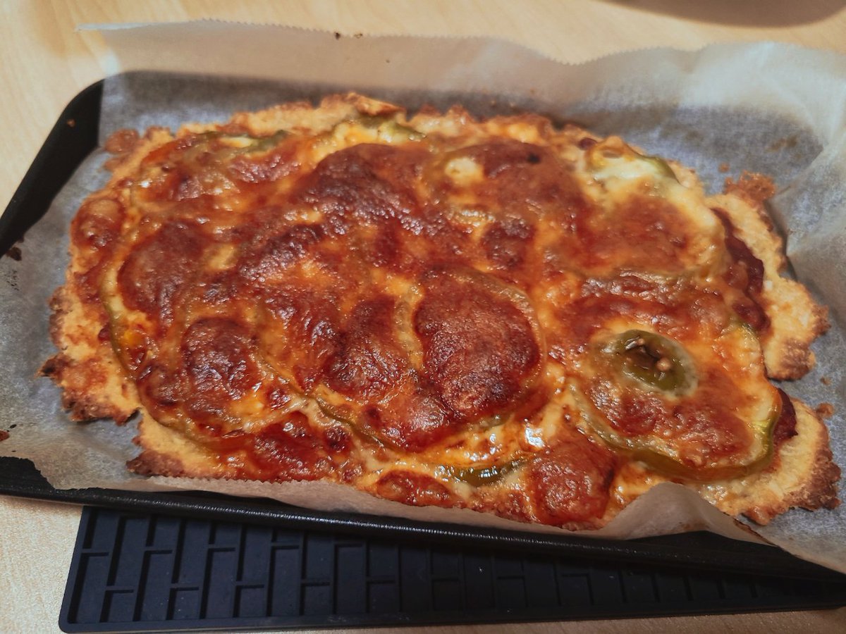 ブリベイ見ながら🍕焼いた
ポール&メアリーご賞味お願いします
#ブリティッシュ・ベイクオフ