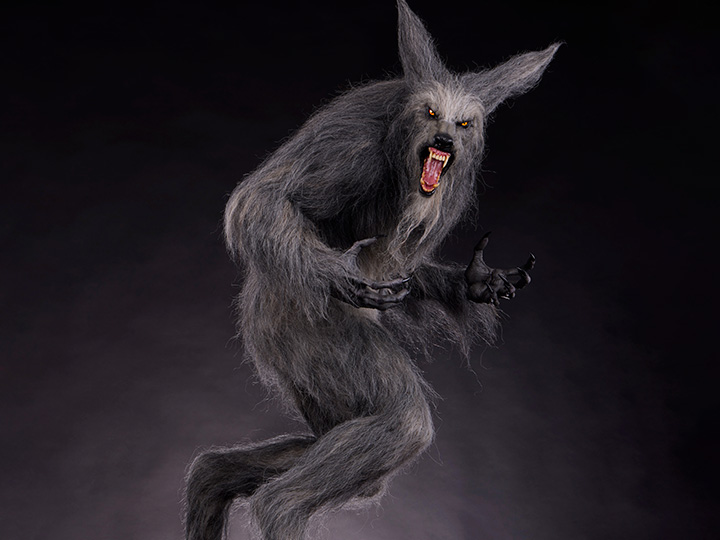 The Howling Epic Series Werewolf 1/3 Scale Statue available for pre-order! bit.ly/3QP7JRT #howlingepicserieswerewolf #werewolf #bigbadtoystore #bbts