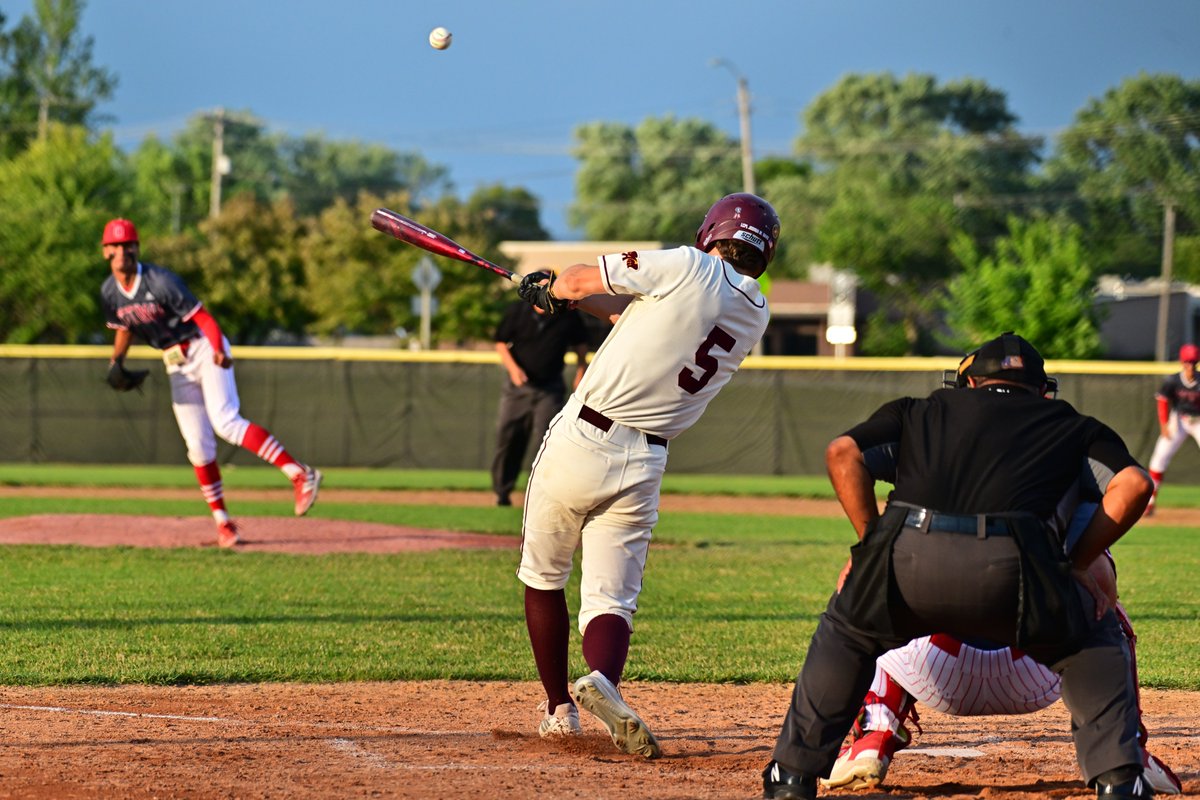 . @AnkenyBaseball uses a dramatic rally to earn a split against Pleasant Valley: ankenyfanatic.com/2024/05/16/the…