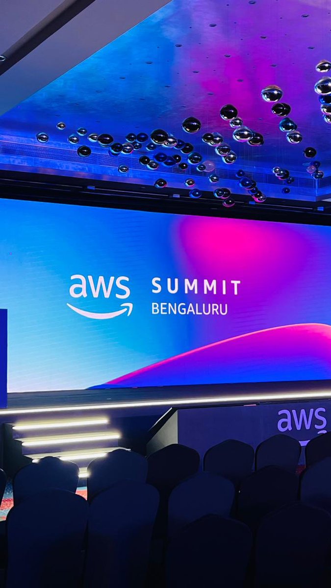 Attending #AWSSummit was an incredible experience. I swear, it's one of the best conference I've ever been to. There was so much knowledge to absorb, and I learned a lot. The venue was packed with working professionals, and the amount of knowledge shared was mind-blowing.