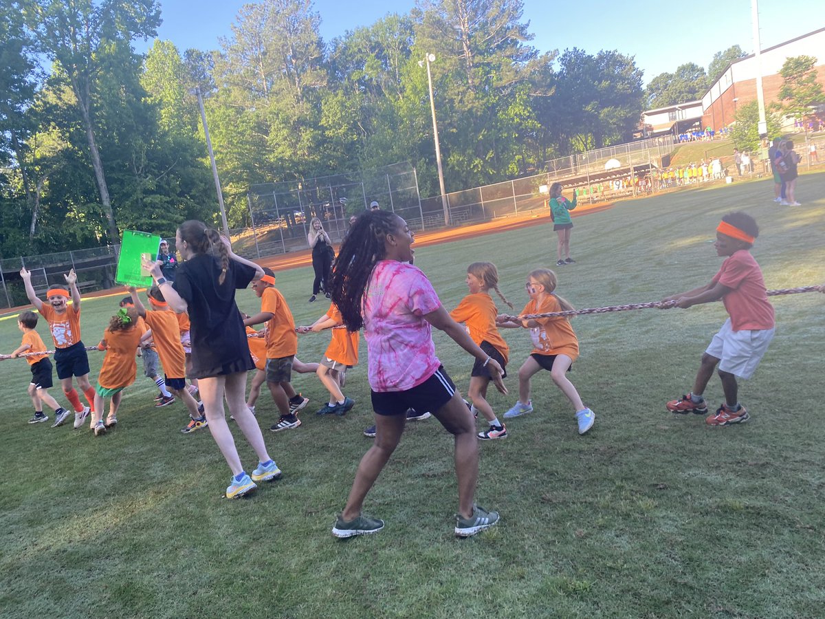 The CrEw 🐯 #RNEgreatthings