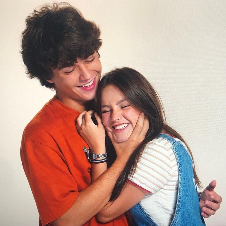 mclinesgirl's tweet image. bela e xande *nasceram* pra interpretar fanileo