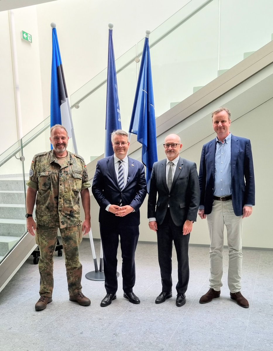 Today, we were honored to welcome Dr Tobias Lindner, Minister of State at the Federal Foreign Office of Germany 🇩🇪 at the NATO CCDCOE to discuss enhancing cooperation in cyber defence as cyber attacks are a permanent threat.