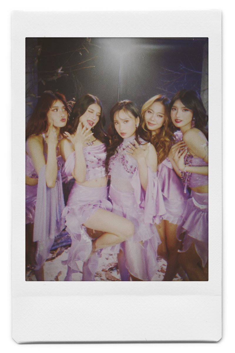 you did it, my girls <a href="/KAIAOfficialPH/">KAIA Official</a> 💜

YOUDIDIT MV DDAY
#KAIA #YOUDIDITbyKAIA
#YOUDIDIT_MV_DDAY