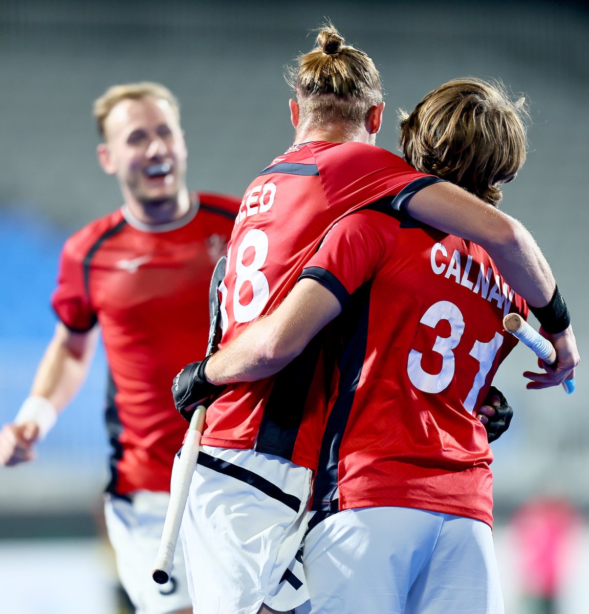 Get THIS winning feeling when you watch GB play in London ahead of Paris! 🏆 Book tickets to a weekday session to see some post-work, top class international hockey 🍺🏑 👉🎟️ eng.hockey/3RLNWE4 #FIHProLeague #London