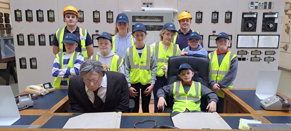 A huge thanks to our guides Cathal and Jack at #ardnacrusha power station. Our #greenschools committee really enjoyed the tour with you today @GreenSchoolsIre @ESBGroup @ESBNetworks