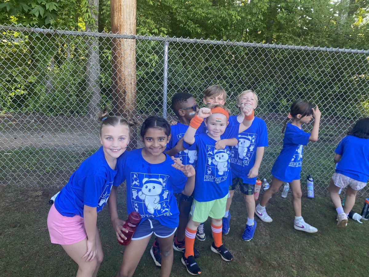 Field Day fun 🤸🏼‍♂️🤾🏽‍♀️ #RNEgreatthings