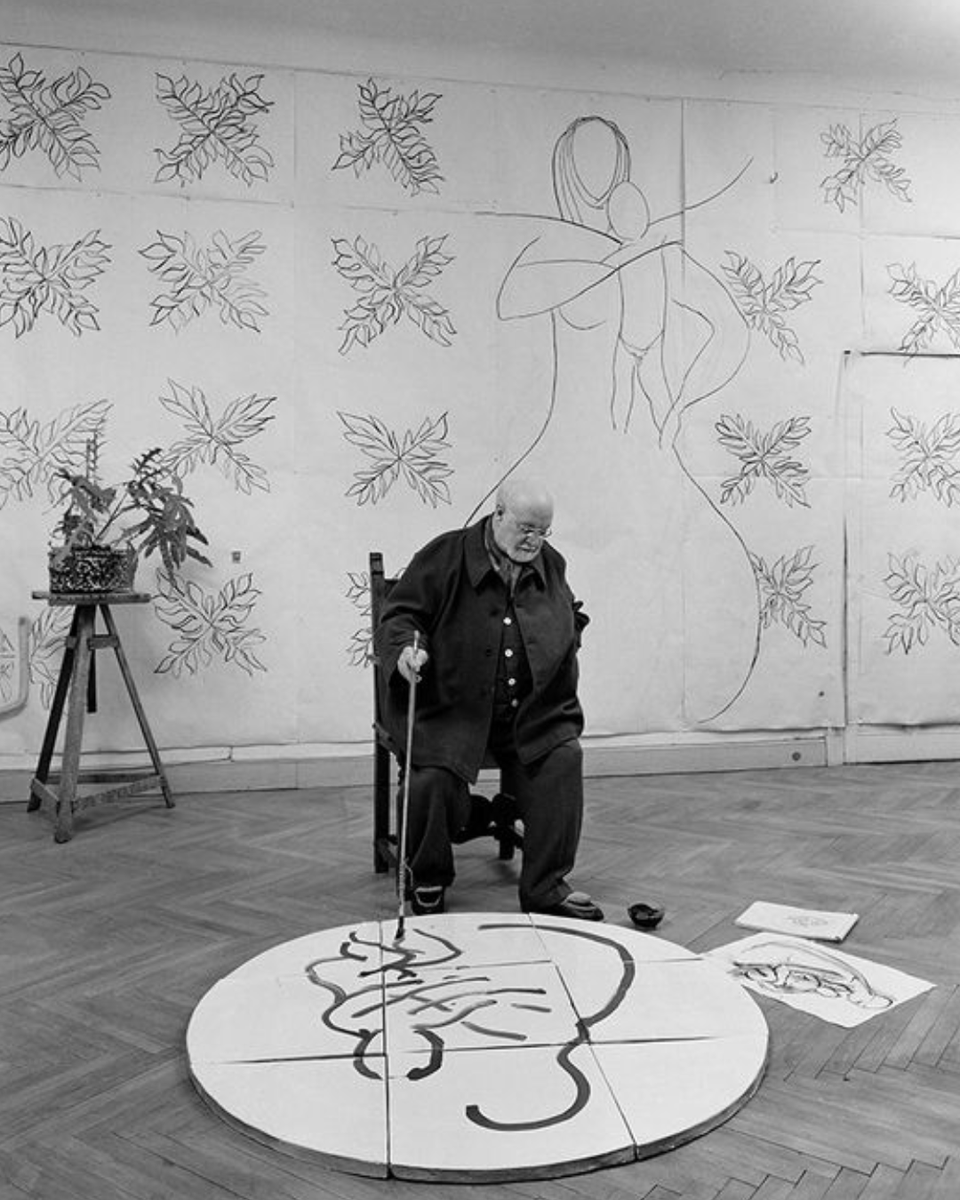 “Drawing is like making an expressive gesture with the advantage of permanence” - #HenriMatisse 

This #DrawingDay, we are celebrating the works of Henri #Matisse.

Drawing was a direct outlet for the #artist’s thoughts & helped him to explore new concepts.

Have you got a