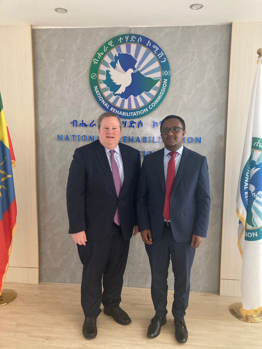 SEHOA Ambassador Mike Hammer held key discussions with @nrc_nr Commissioner @met_teme to make tangible progress on DDR. The US remains committed to supporting DDR as a critical component of the Cessation of Hostilities Agreement & to deliver lasting peace in Ethiopia.