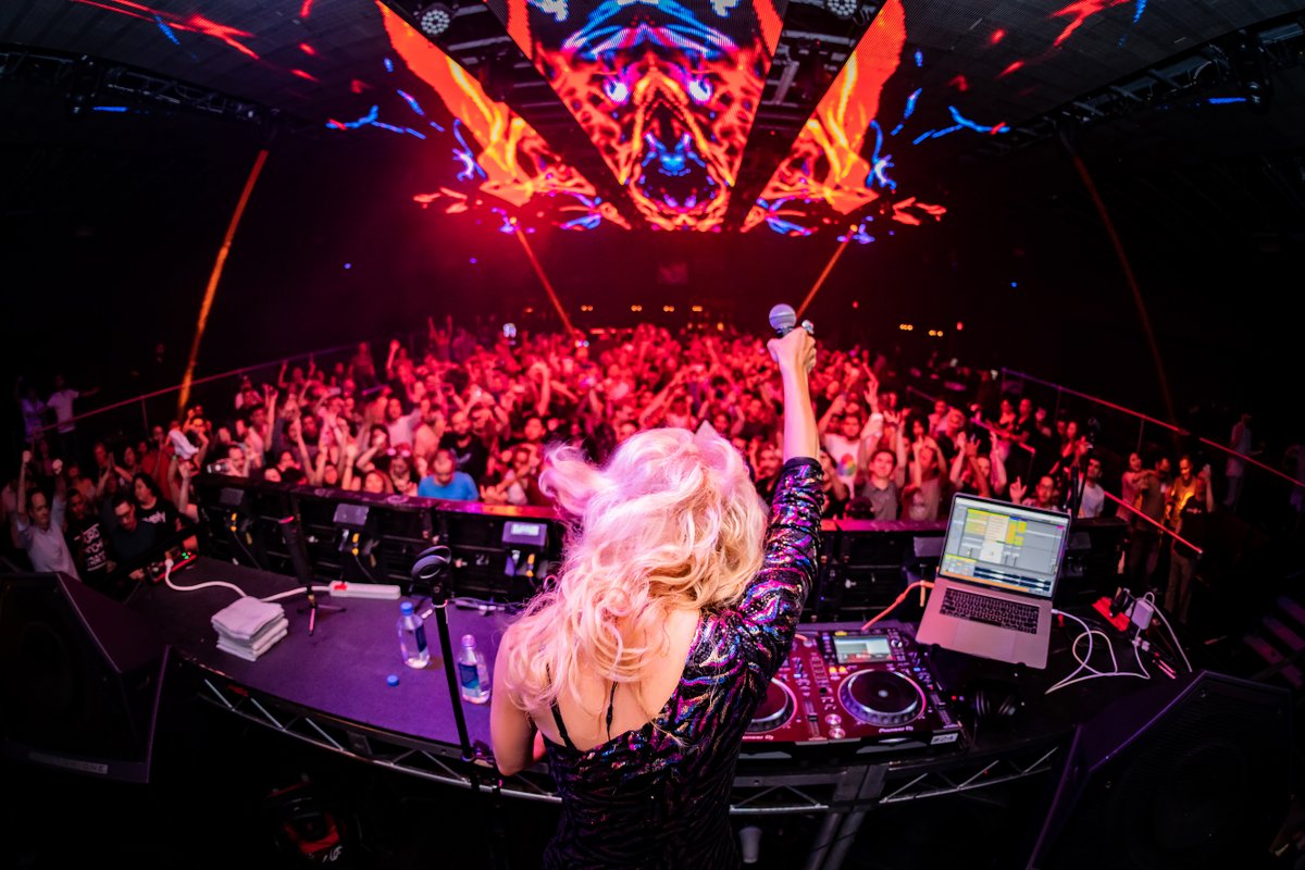 Official_JES's tweet photo. Thank you so SO much my #utbcrew for tuning into #UTB602 VIA the #EDMFestival channel on
See you next Thursday at 10AM PST/ 1PM EST/ 6PM GMT! #EDM #trancefamily #keepdancing@diradio https://t.co/QJBoVXq8jU