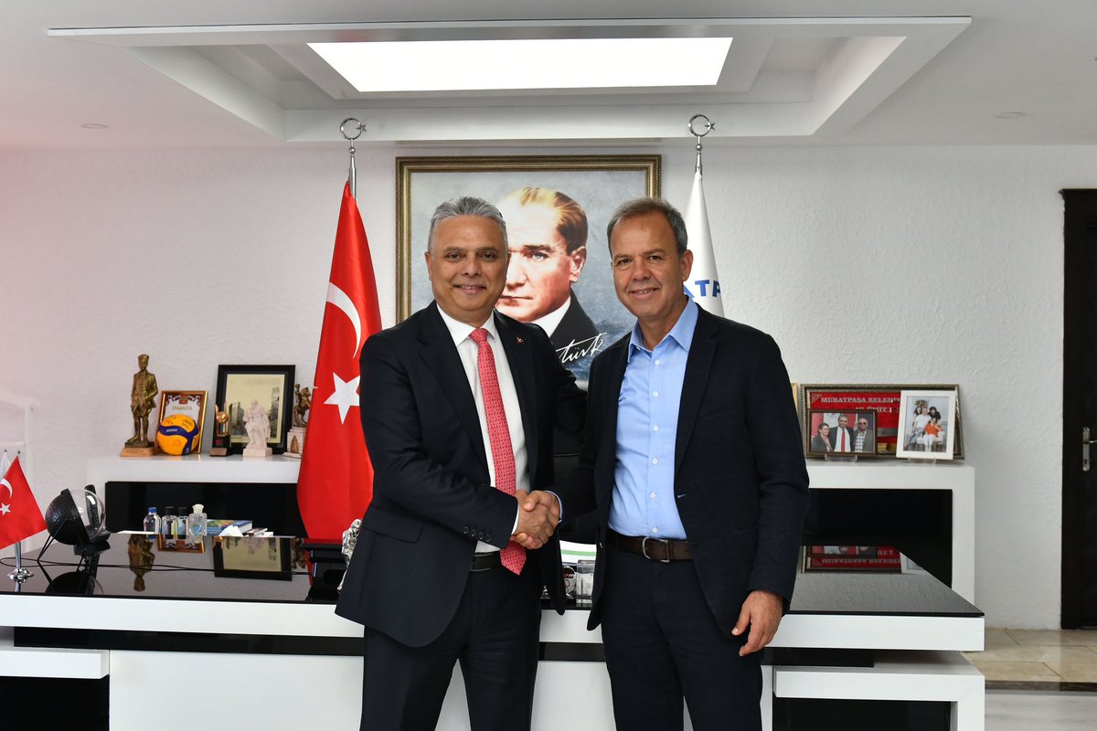 Döşemealtı Belediye Başkanımız Menderes Dal’ı belediyemizde ağırladık. Nazik ziyareti için kendisine teşekkür ediyorum.