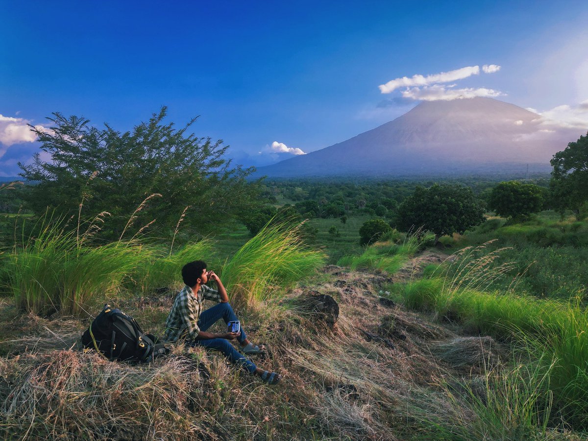 Me, Myself, Mountain 🌄 🌋

Somewhere in Bali, Today 
Shot on @DJIGlobal Mini 3 pro