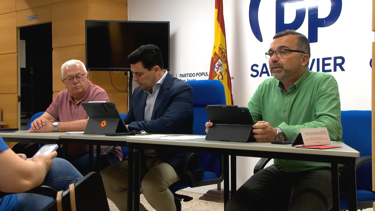 🔵🟠🖨 La Junta directiva del PP de San Javier aborda la importancia de las próximas elecciones europeas que se celebrarán el 9 de junio

22.00 🕙 #ActualidadInformativo