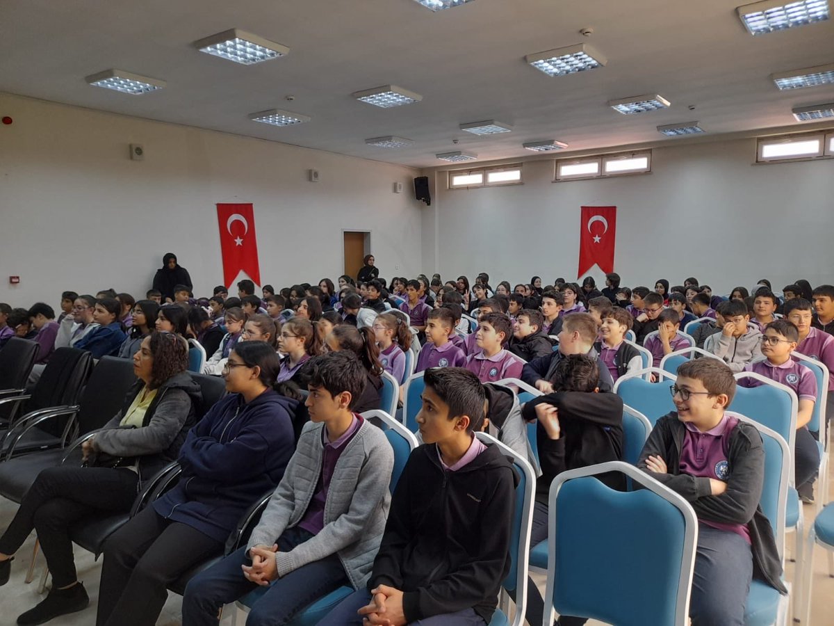 selcukortaokul's tweet photo. Çedes projesi kapsamındaki bu ayın konusu adalet ve dürüstlük konulu öğrencilerimize konferans düzenlendi.
@valisimsek @necatiyener_ @ibrahimbilsem @HedefSivas https://t.co/tB632N5dZw