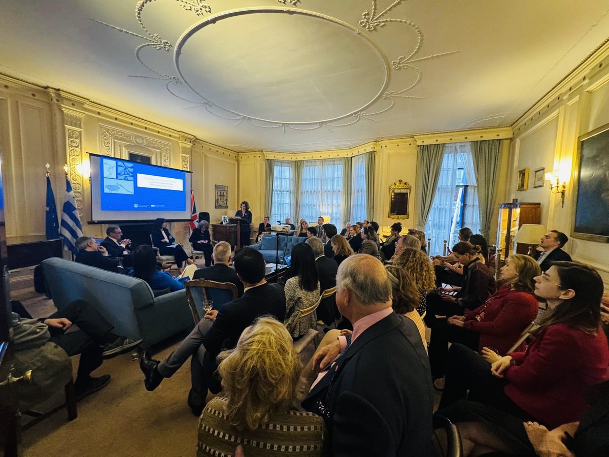 GreeceinUK's tweet image. 70 days away from #Paris2024, it was a pleasure to host yesterday an exceptional lineup of speakers, including #Athens2004 Olympic Champions 🇬🇧Dame Kelly Holmes and 🇬🇷 Stavroula Kozompoli, to celebrate the history of the Games and the #Olympic values' enduring relevance 🧵(1/5)