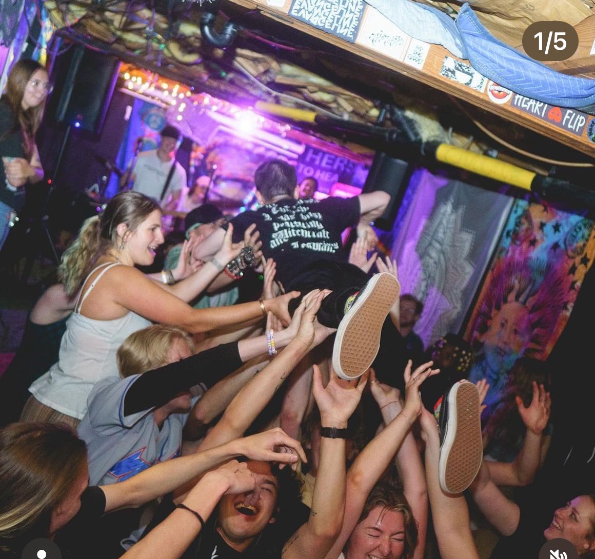 Split Persona tweet media