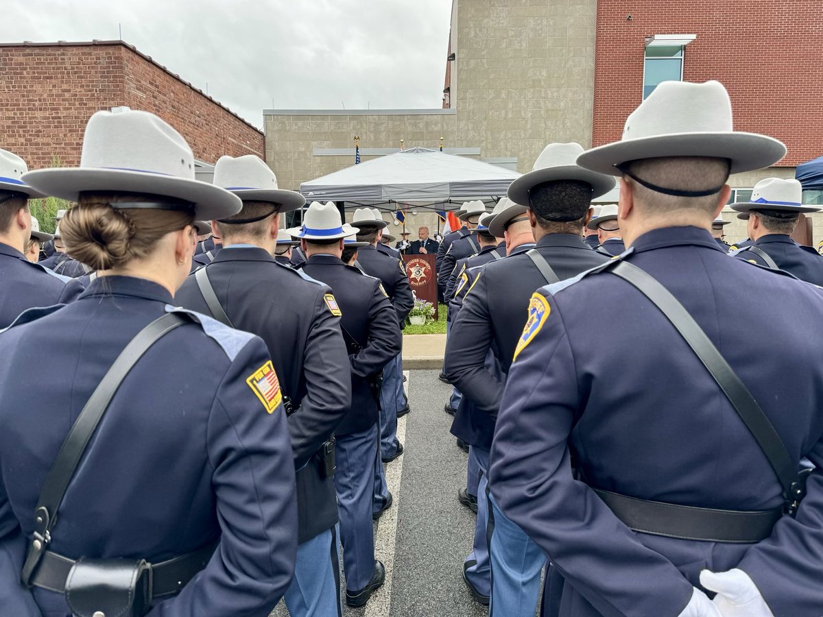 As we continue #NationalPoliceWeek, we honor the huge sacrifices our local law enforcement officers make to keep our communities safe. Grateful that my team was able to attend the @dc_sheriff’s Memorial Service to pay tribute to our fallen heroes.