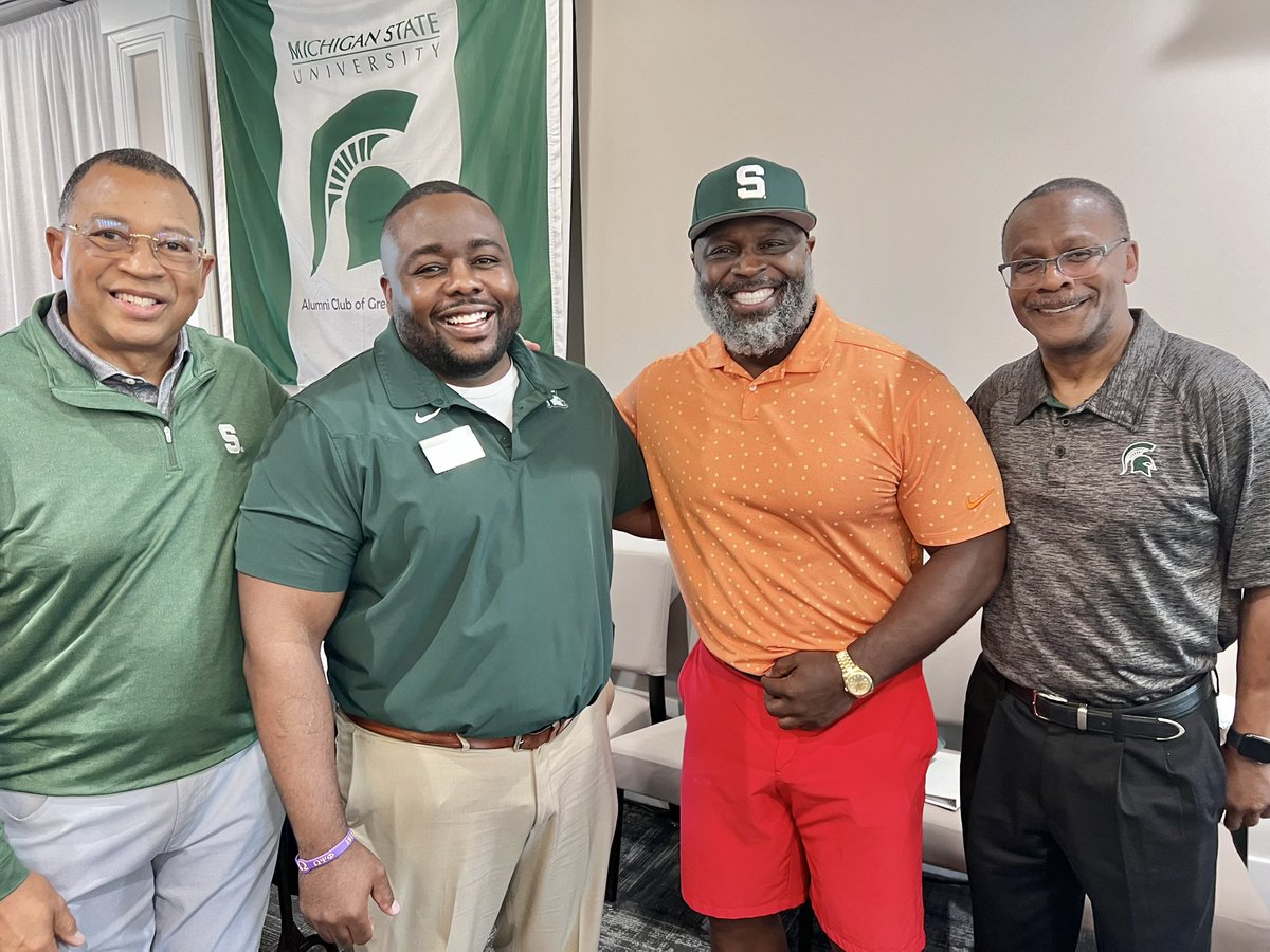 I got to hang out with some @MSU_Football legends at the Atlanta Spartans Golf Tournament. 

#michiganstate #spartanswill #gogreen 

@ThisIsSpartaMSU @michiganstateu